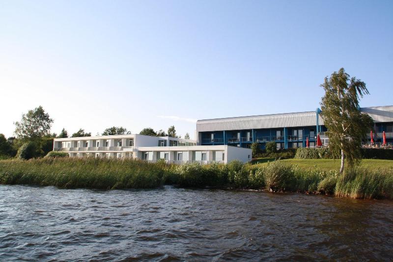 Strandhotel Senftenberger See - Genel