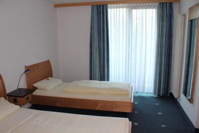 Axxe Motel Kassel Ost - Oda