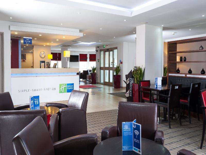 Holiday Inn Express Swindon - West - Lobi