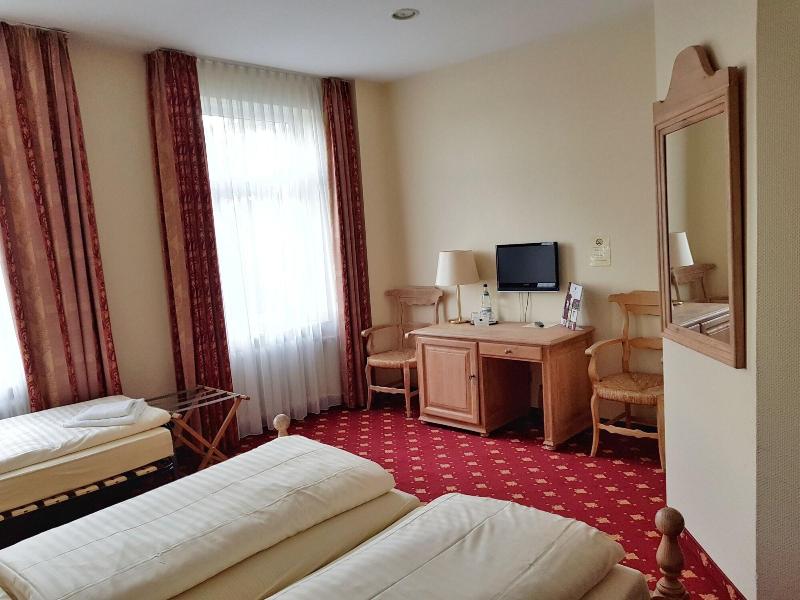Hotel Kronprinz - Oda