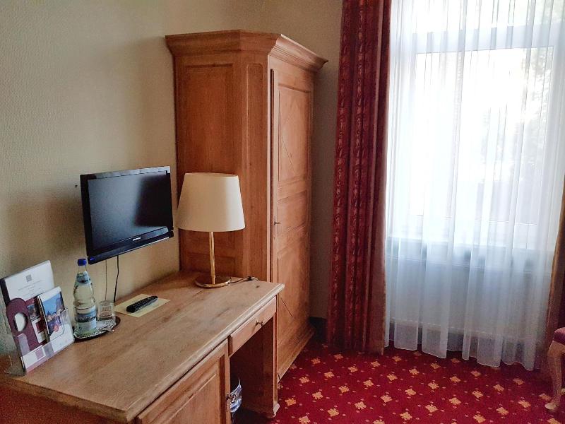 Hotel Kronprinz - Oda