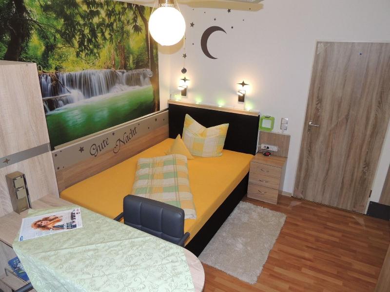 Hotel Garni 4U - Oda