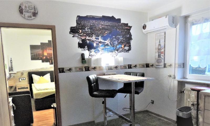 Hotel Garni 4U - Oda