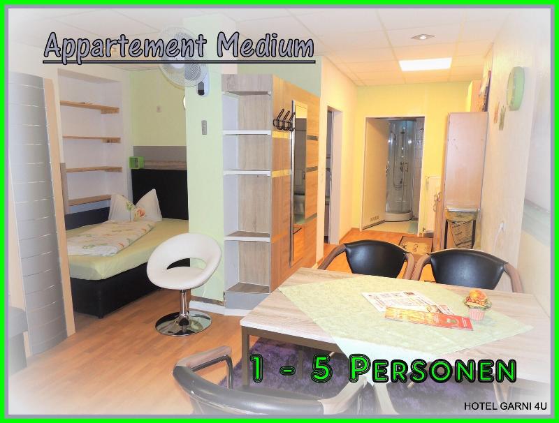 Hotel Garni 4U - Oda