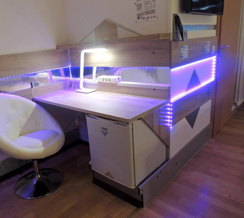 Hotel Garni 4U - Oda