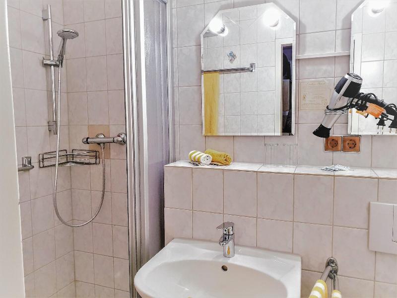 Hotel Garni 4U - Oda