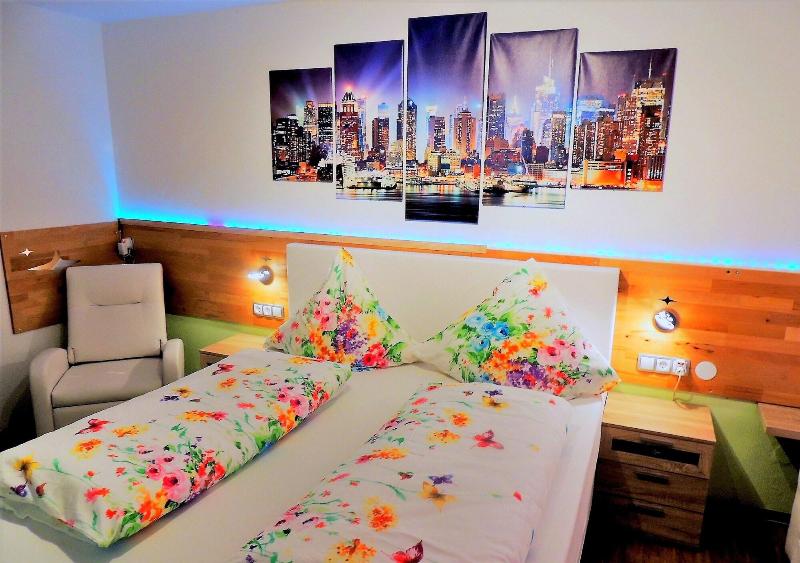 Hotel Garni 4U - Oda