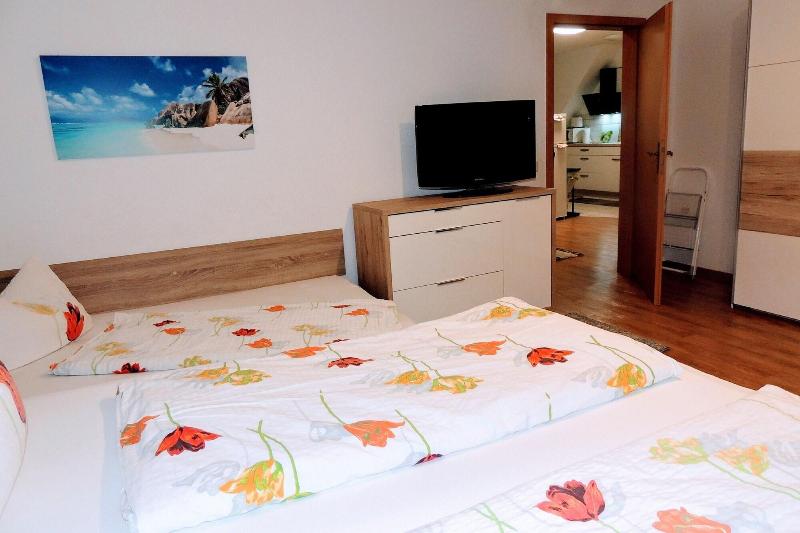 Hotel Garni 4U - Oda