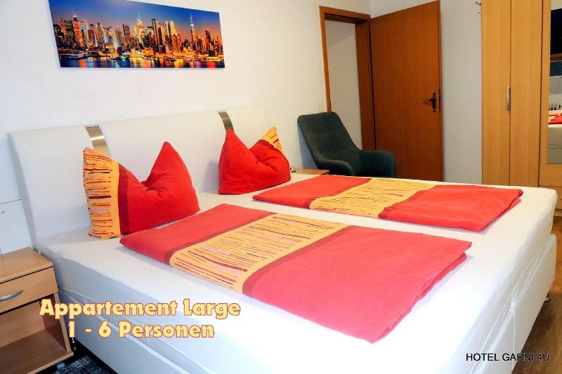Hotel Garni 4U - Oda