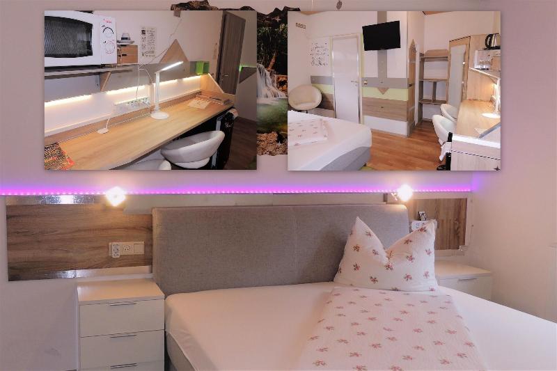 Hotel Garni 4U - Oda