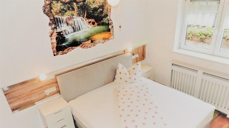 Hotel Garni 4U - Oda