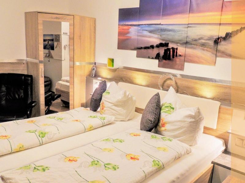 Hotel Garni 4U - Oda