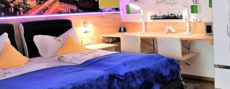 Hotel Garni 4U - Oda