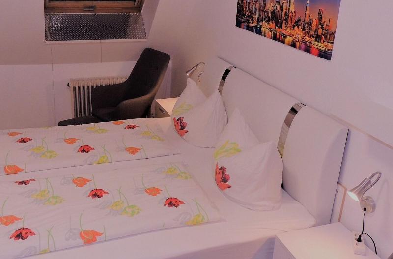 Hotel Garni 4U - Oda