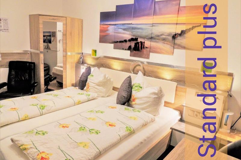 Hotel Garni 4U - Oda