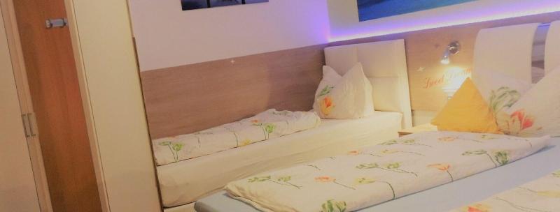 Hotel Garni 4U - Oda