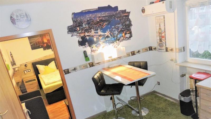 Hotel Garni 4U - Oda