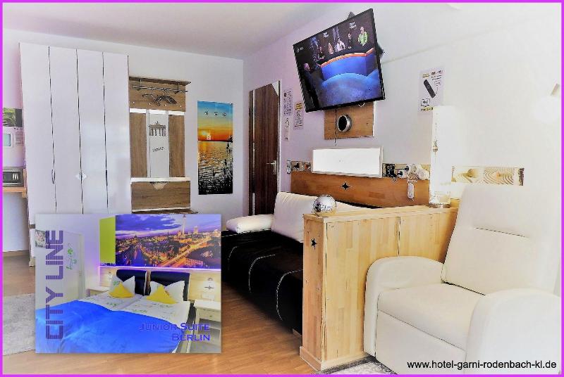 Hotel Garni 4U - Oda