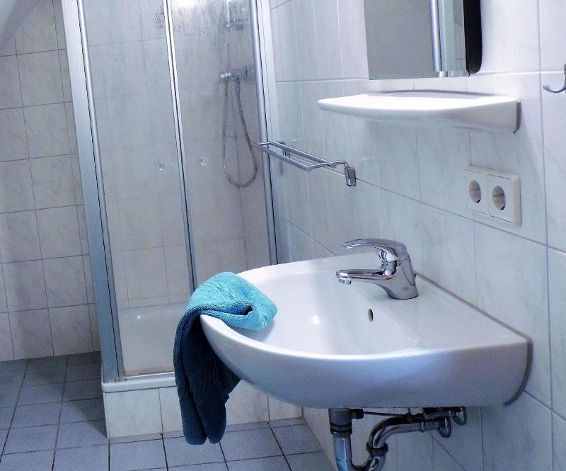 Hotel Garni 4U - Oda