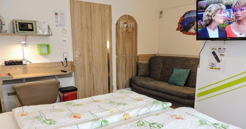Hotel Garni 4U - Oda