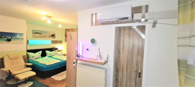 Hotel Garni 4U - Oda