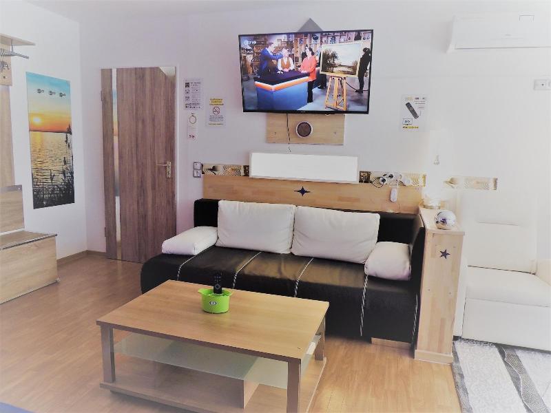 Hotel Garni 4U - Oda