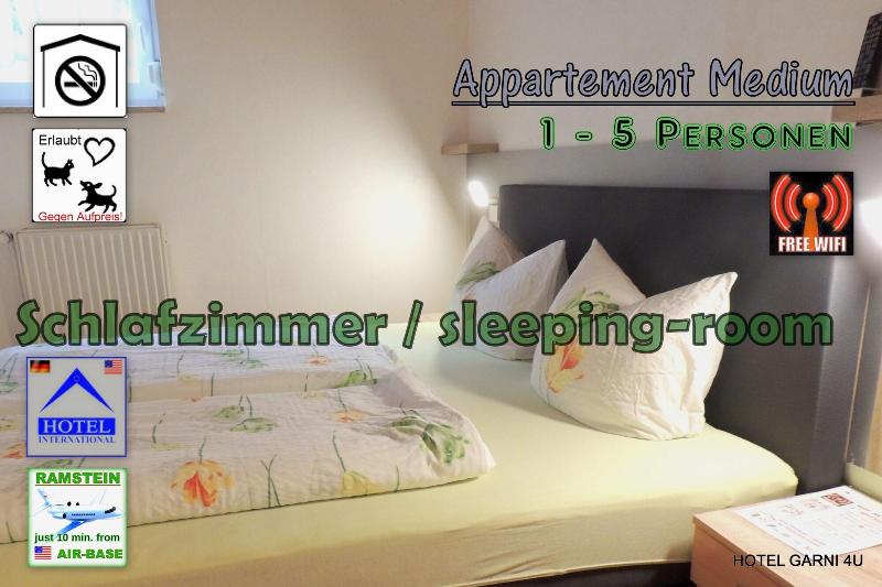 Hotel Garni 4U - Oda