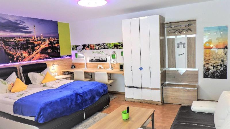 Hotel Garni 4U - Oda