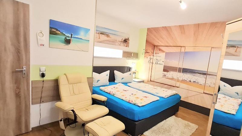 Hotel Garni 4U - Oda
