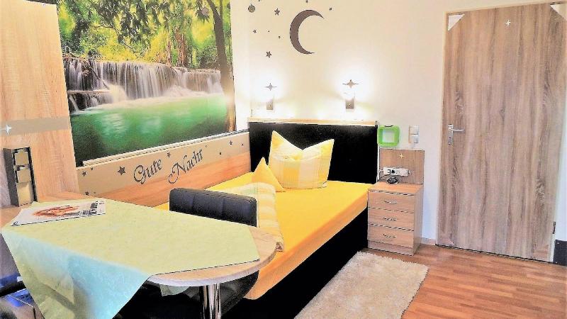 Hotel Garni 4U - Oda
