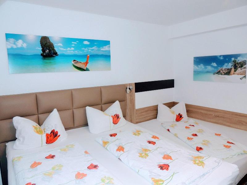 Hotel Garni 4U - Oda