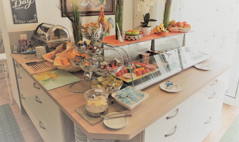 Hotel Garni 4U - Restoran