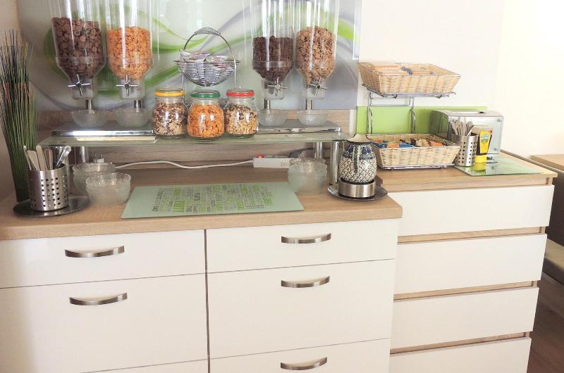 Hotel Garni 4U - Restoran