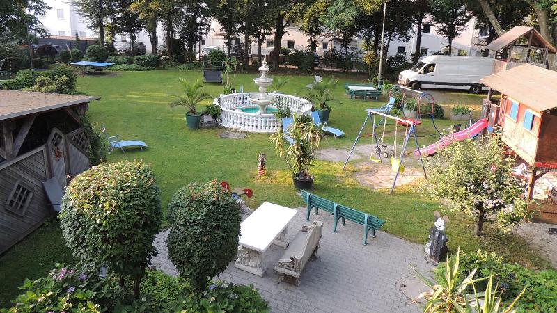 Hotel Garni 4U - Teras