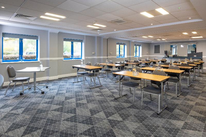 Holiday Inn Express Birmingham Airport NEC - Toplantı