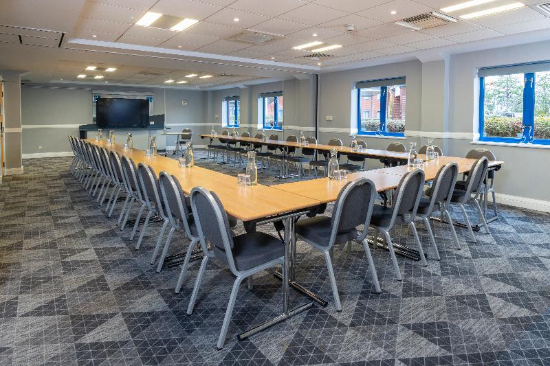Holiday Inn Express Birmingham Airport NEC - Toplantı