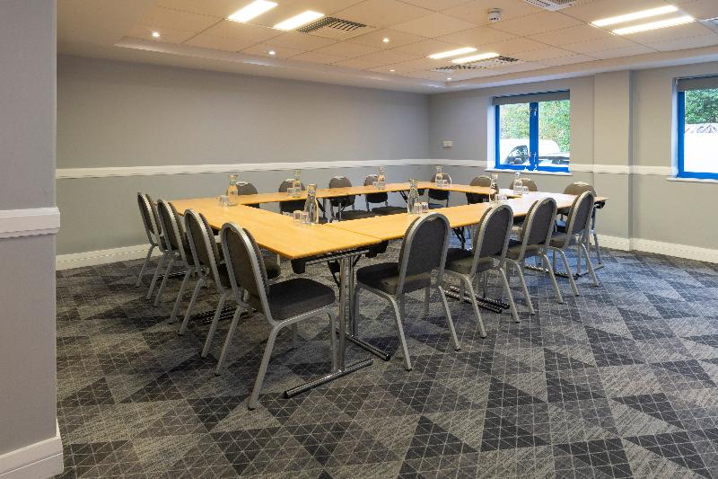 Holiday Inn Express Birmingham Airport NEC - Toplantı