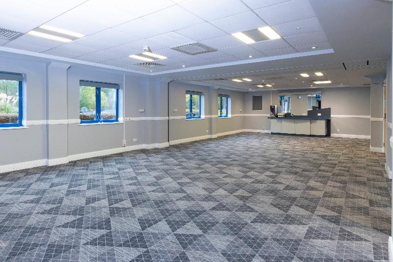 Holiday Inn Express Birmingham Airport NEC - Toplantı