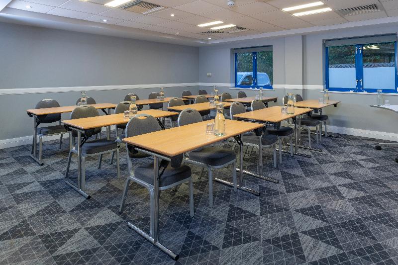 Holiday Inn Express Birmingham Airport NEC - Toplantı