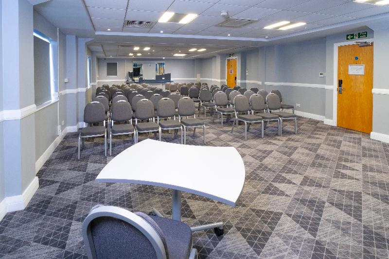 Holiday Inn Express Birmingham Airport NEC - Toplantı