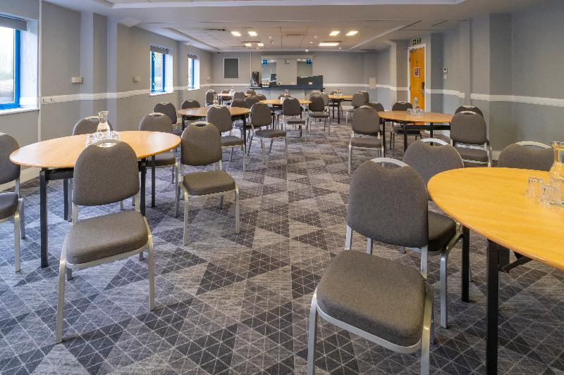 Holiday Inn Express Birmingham Airport NEC - Toplantı
