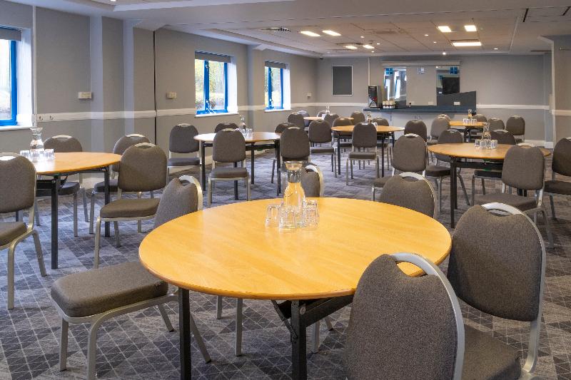 Holiday Inn Express Birmingham Airport NEC - Toplantı