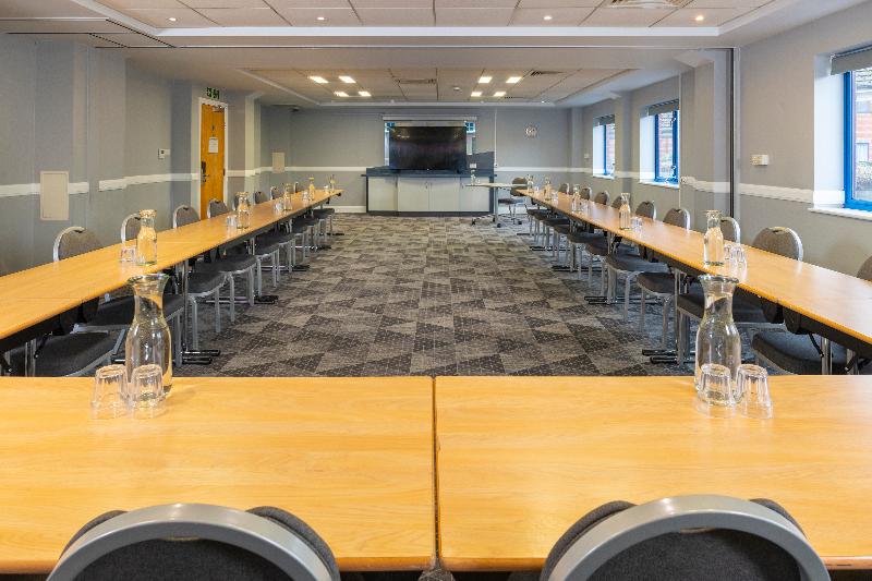 Holiday Inn Express Birmingham Airport NEC - Toplantı