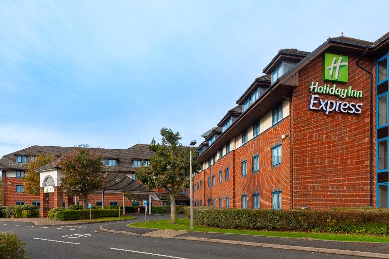 Holiday Inn Express Birmingham Airport NEC - Genel