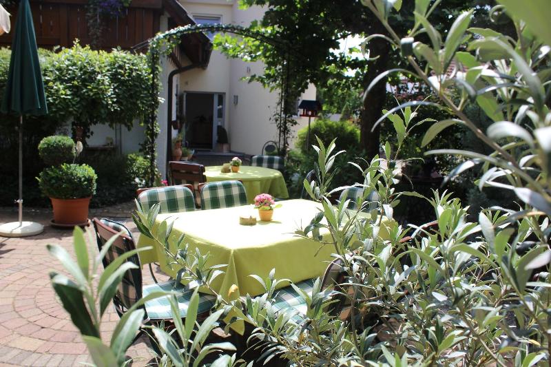 Pflugwirts Hotel Und Gasthaus - Genel