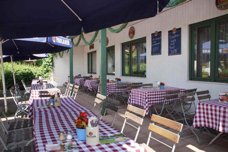 Landhotel Und Gasthaus Wiedmann - Teras