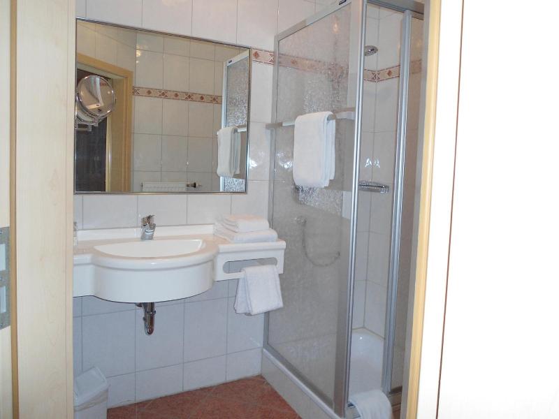 Landhotel Hutzenthaler - Oda