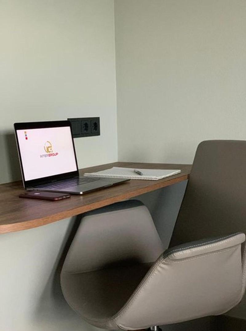 Intergroup Business Und Design Hotel - Oda