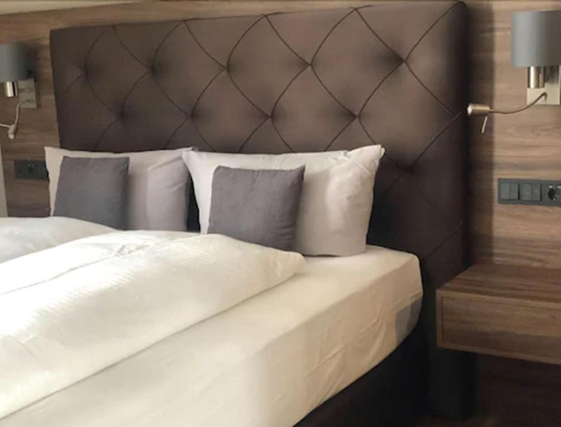 Intergroup Business Und Design Hotel - Oda