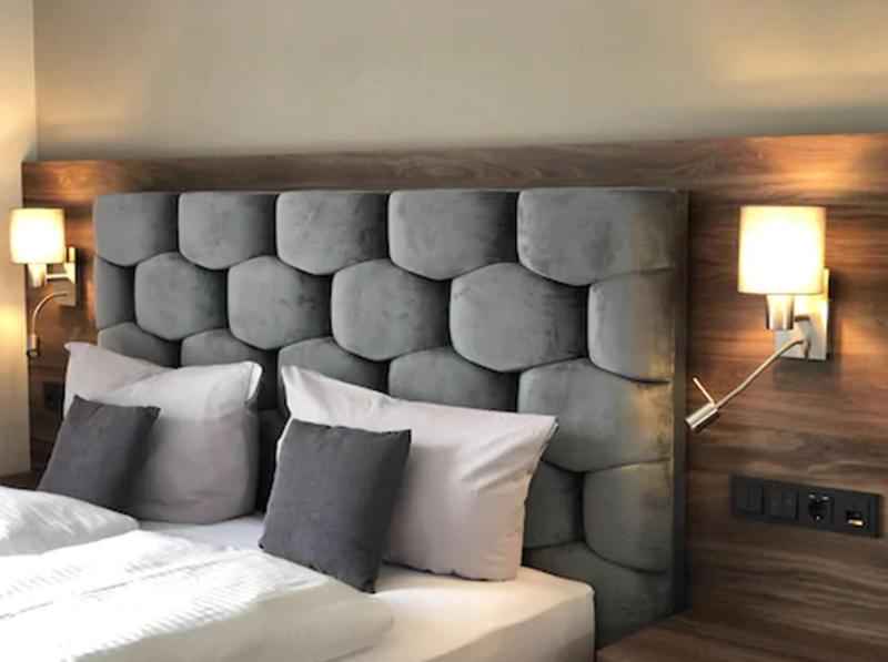 Intergroup Business Und Design Hotel - Oda